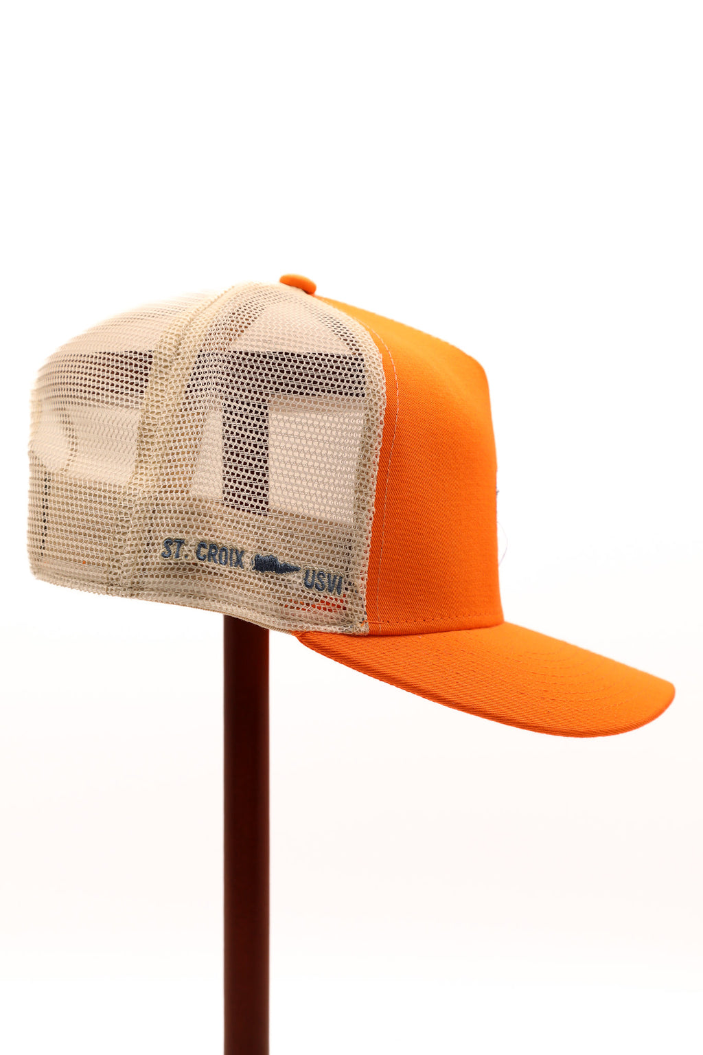 Elevare - Lion Trucker Hat